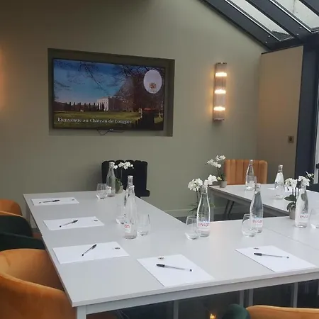 Chateau De Longpre Otel